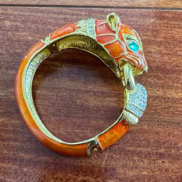 Tiger Bracelet Enamel,crystals, gold plated - Picture 2 of 6